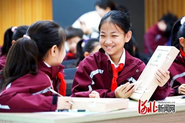 张家口市桥东区宝善街小学开展档案研学活动